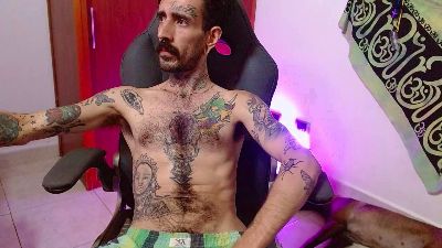 mohikano_97 live cam on Cam4