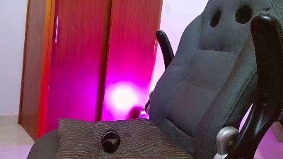 mohikano_97 live cam on Cam4