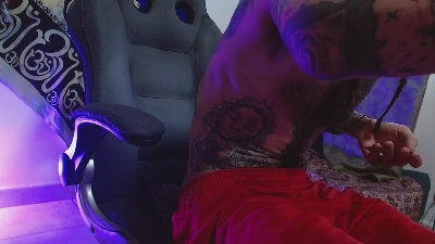 mohikano_97 live cam on Cam4