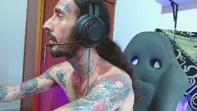 mohikano_97 live cam on Cam4