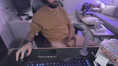 moi92160 live cam on Cam4