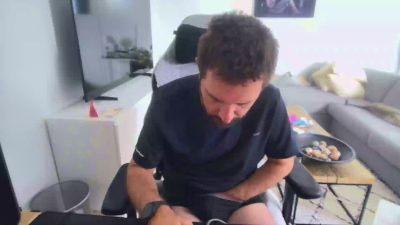 moi92160 live cam on Cam4