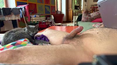 moimemeaussi live cam on Cam4