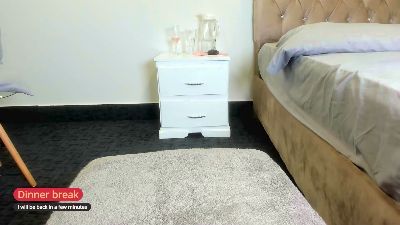 mollitt live cam on Cam4