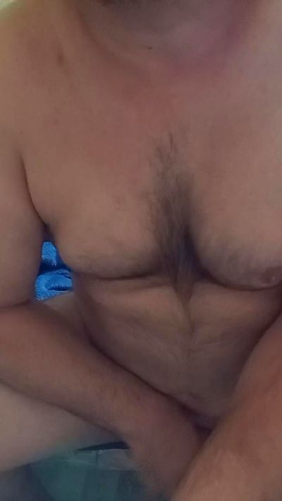 mom341 live cam on Cam4