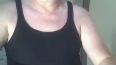 momo222ciao live cam on Cam4