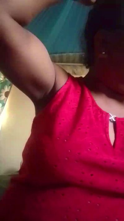 momsexy_xxx live cam on Cam4