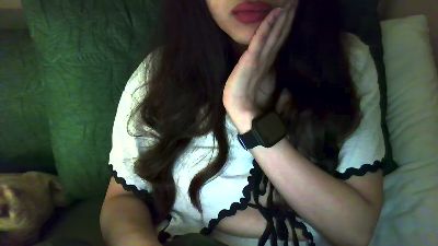 monahusn live cam on Cam4