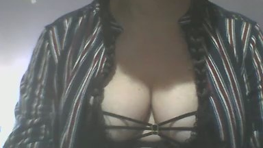 monalamona live cam on Cam4