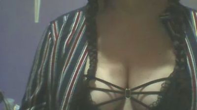 monalamona live cam on Cam4