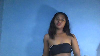 monamour1 live cam on Cam4