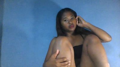 monamour1 live cam on Cam4