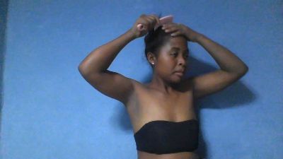 monamour1 live cam on Cam4