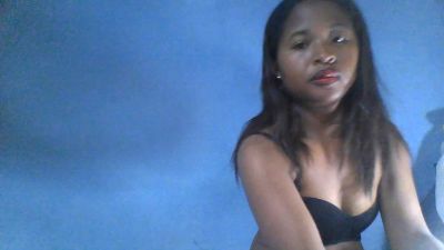 monamour1 live cam on Cam4
