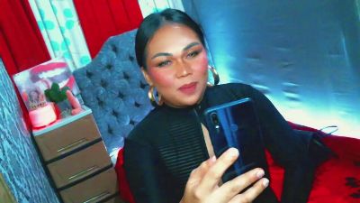 monica_willis live cam on Cam4