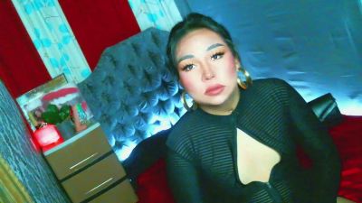 monica_willis live cam on Cam4
