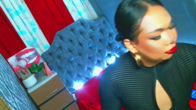 monica_willis live cam on Cam4