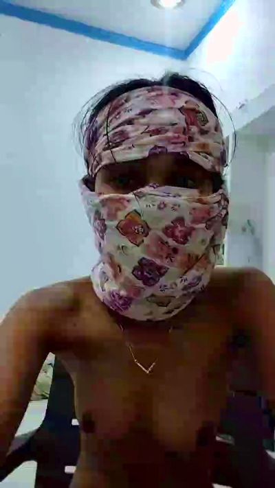 monika3 live cam on Cam4