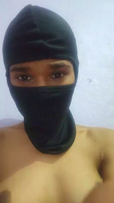 monika3 live cam on Cam4