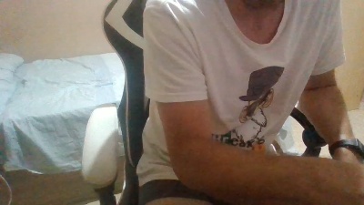monolink live cam on Cam4