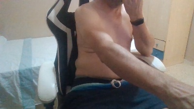 monolink live cam on Cam4