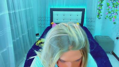 monserrat18 Live Cam on Cam4