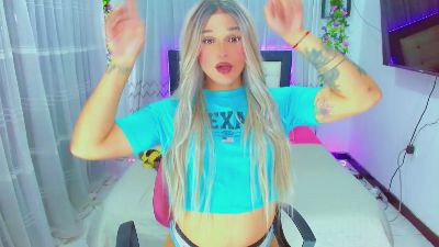 monserrat18 live cam on Cam4