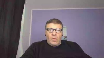 montecristo74 live cam on Cam4