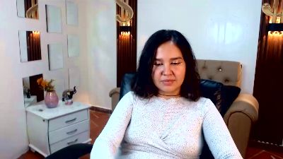 moon_solaris live cam on Cam4