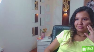 moon_solaris live cam on Cam4