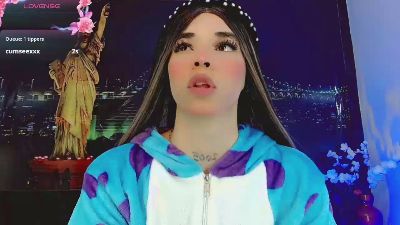 moon_sweet_ live cam on Cam4