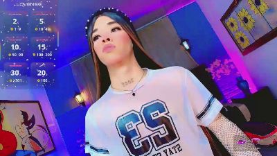 moon_sweet_ live cam on Cam4