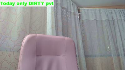 mooncat85 live cam on Cam4
