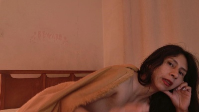 moonl3 live cam on Cam4