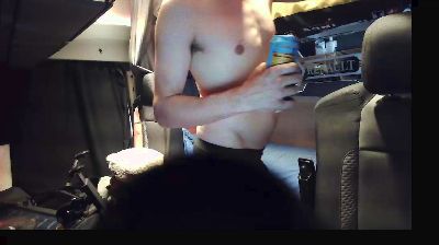 morbo_jovn live cam on Cam4