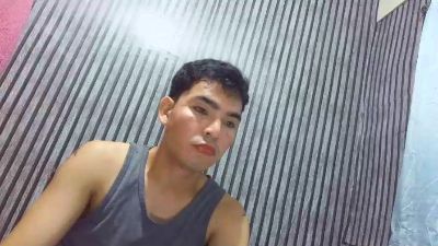 moregets live cam on Cam4