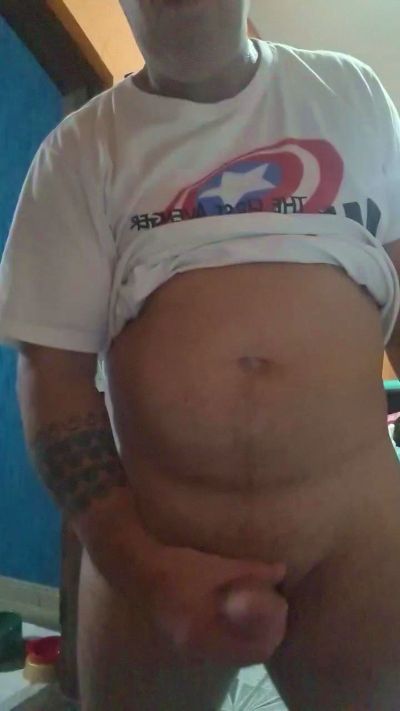 morellibelli live cam on Cam4