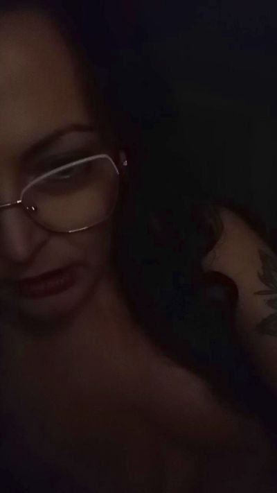 morena627 live cam on Cam4