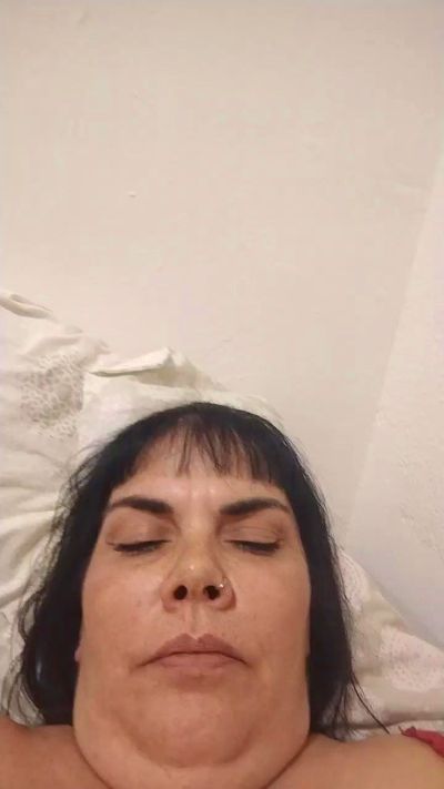 morenacurvysexy live cam on Cam4