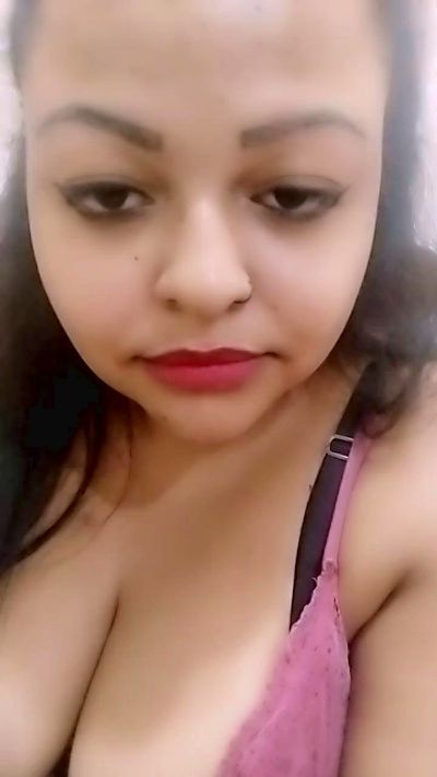 morenahot_hot2 live cam on Cam4