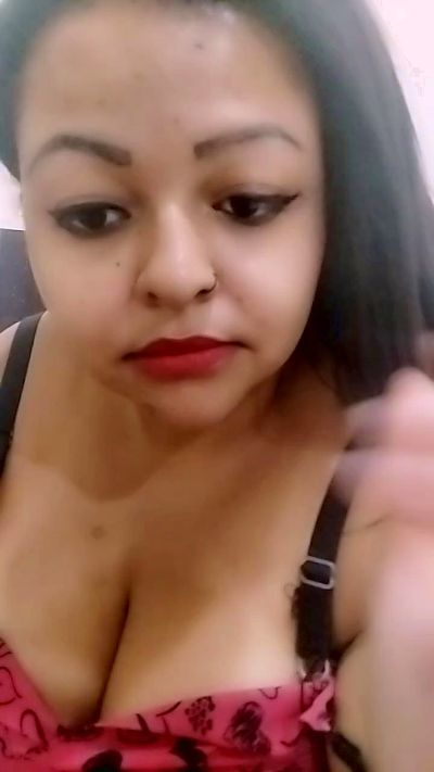 morenahot_hot2 live cam on Cam4