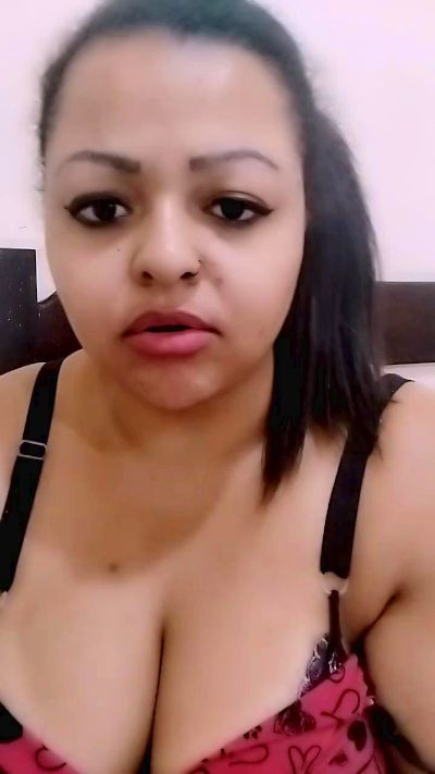 morenahot_hot2 live cam on Cam4