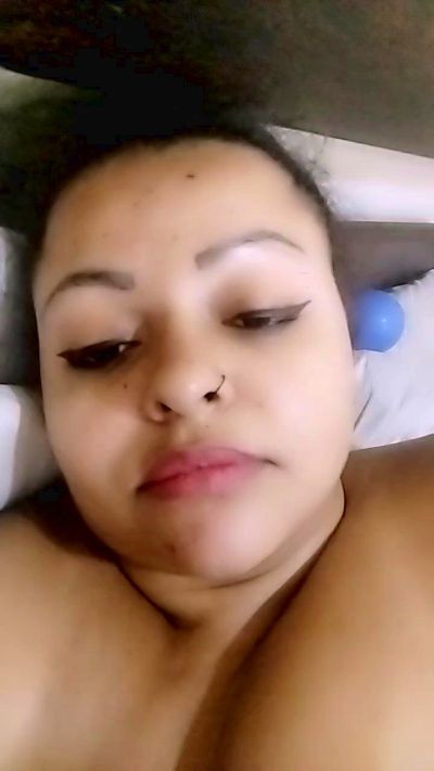 morenahot_hot2 live cam on Cam4