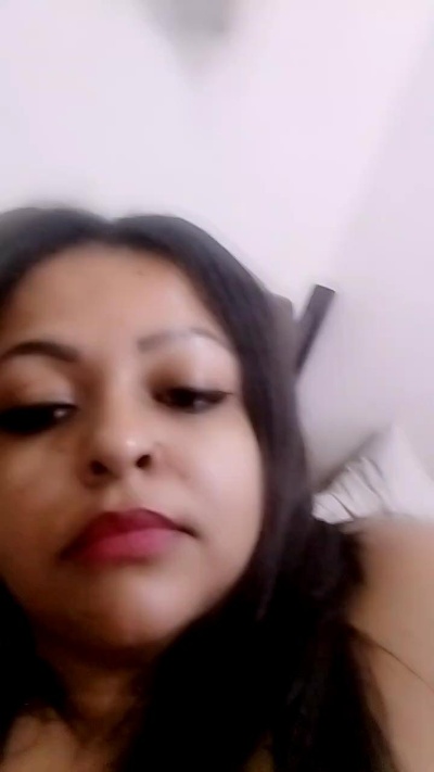 morenahot_hot2 live cam on Cam4
