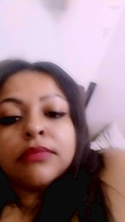 morenahot_hot2 live cam on Cam4