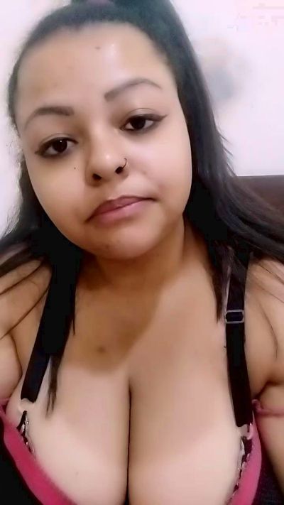 morenahot_hot2 live cam on Cam4