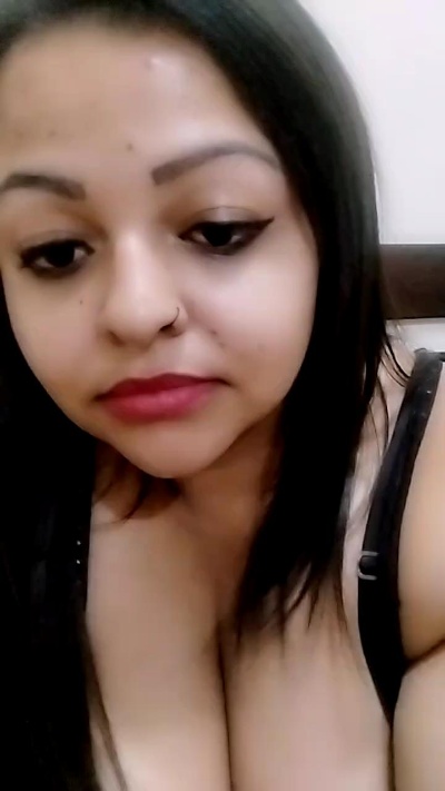 morenahot_hot2 live cam on Cam4