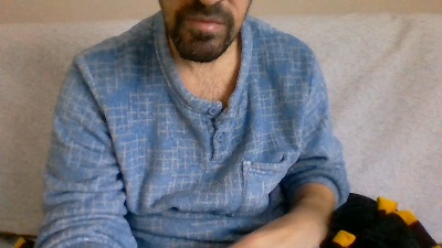 morenitoMad30 live cam on Cam4