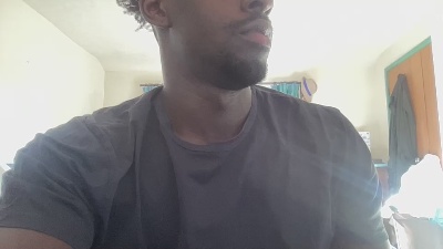 moreno0000 live cam on Cam4