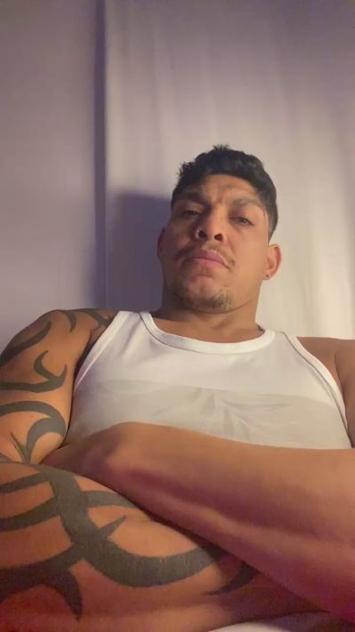 moreno23tatuado live cam on Cam4